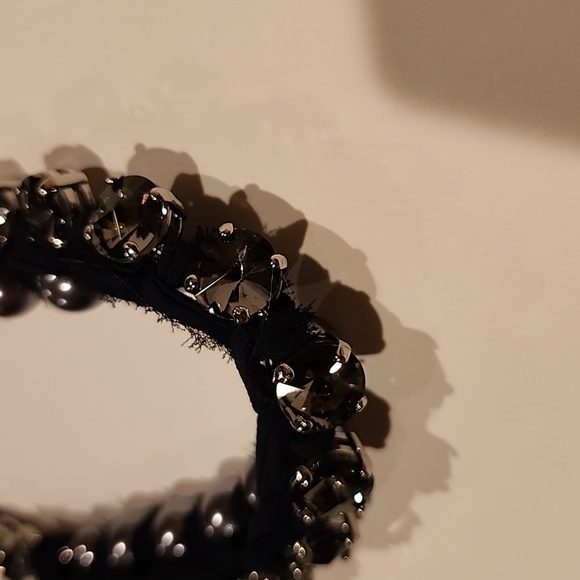 New Banana Republic Statement Necklace with Beautiful Bow Tie, NWT - Picture 12 of 15